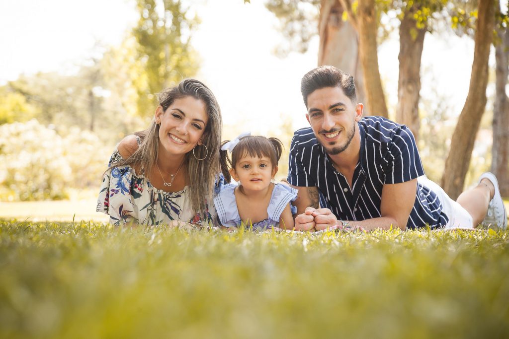 Sessão fotográfica de família no parque em Loulé Faro Algarve