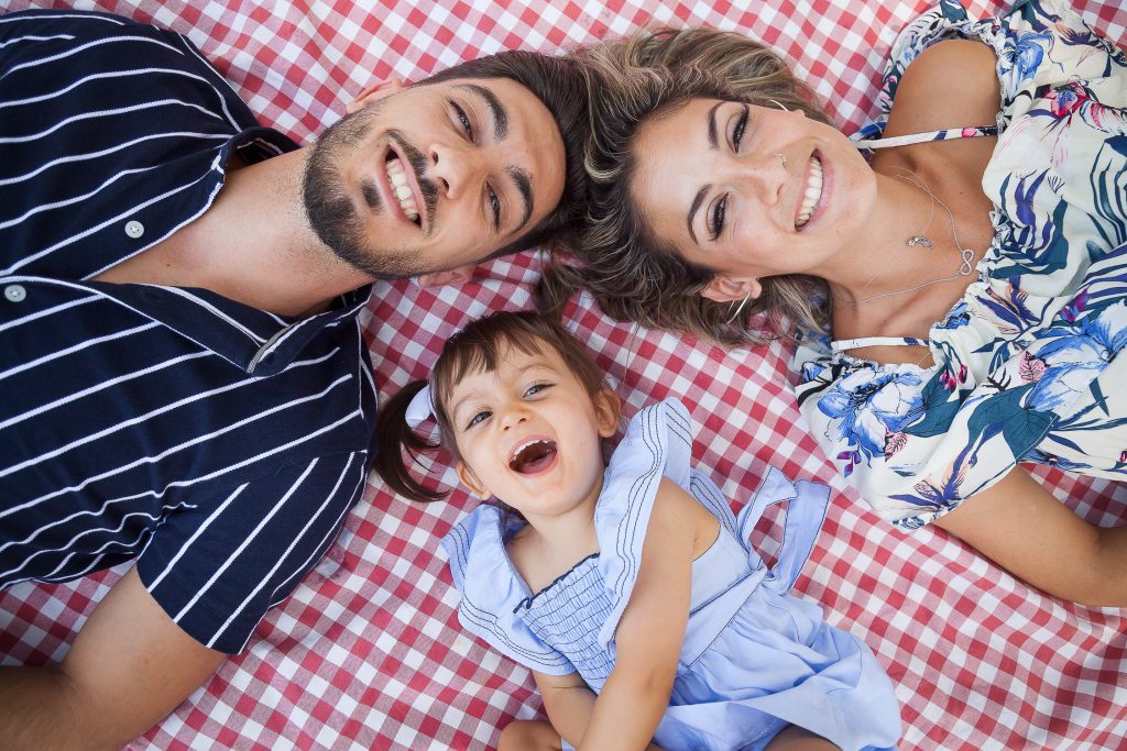 Sessão fotográfica de família no parque em Loulé Faro Algarve