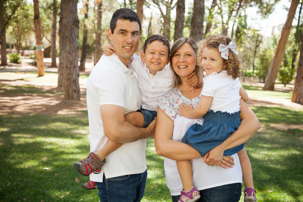 Sessão fotográfica de família no parque em Loulé Faro Algarve